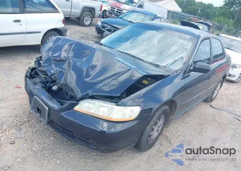 2002 Honda Accord 2.3 Vp z USA, uszkodzony, nr VIN 1HGCF86602A131739